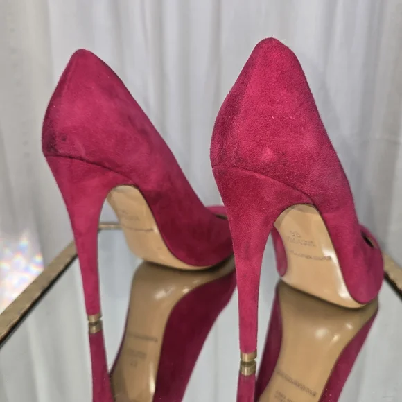 Emporio Armani Fuchsia Suede Stilettos - Picture 2 of 13
